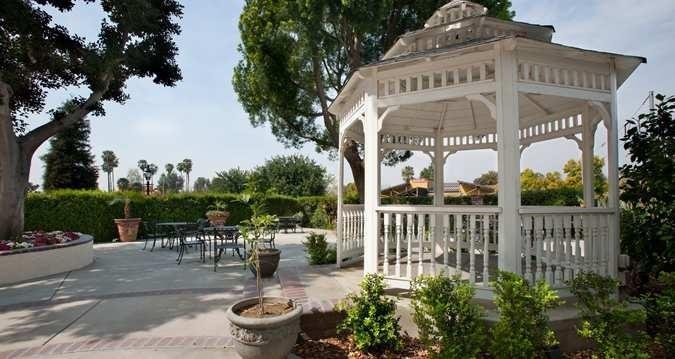 Doubletree By Hilton San Bernardino Hotel Ristorante foto